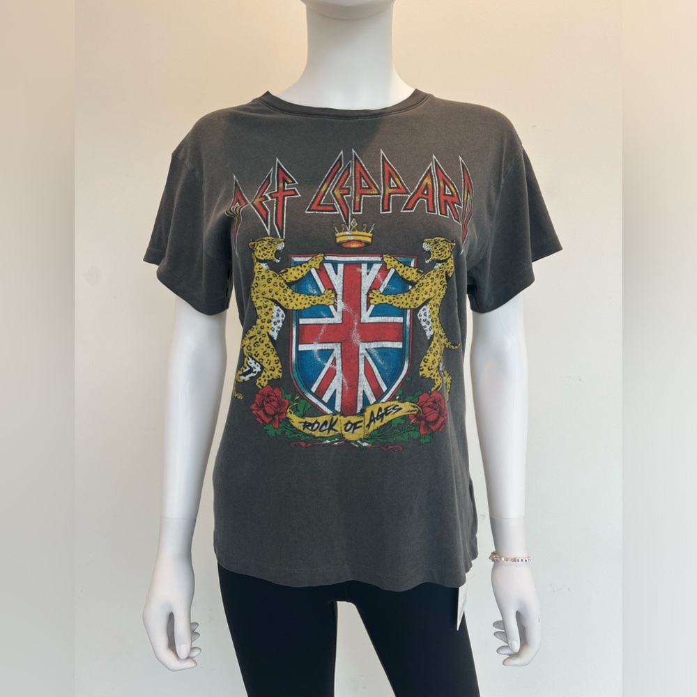NWT Daydreamer Def Leppard Vintage Graphic Tee